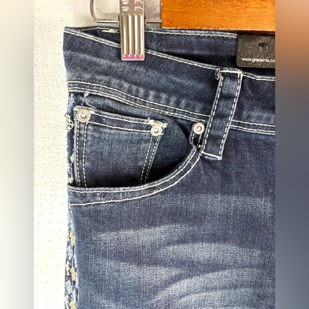 Grace in LA 29x Boho Indigo Embroidered Boot Leg Jeans - Picture 5 of 13
